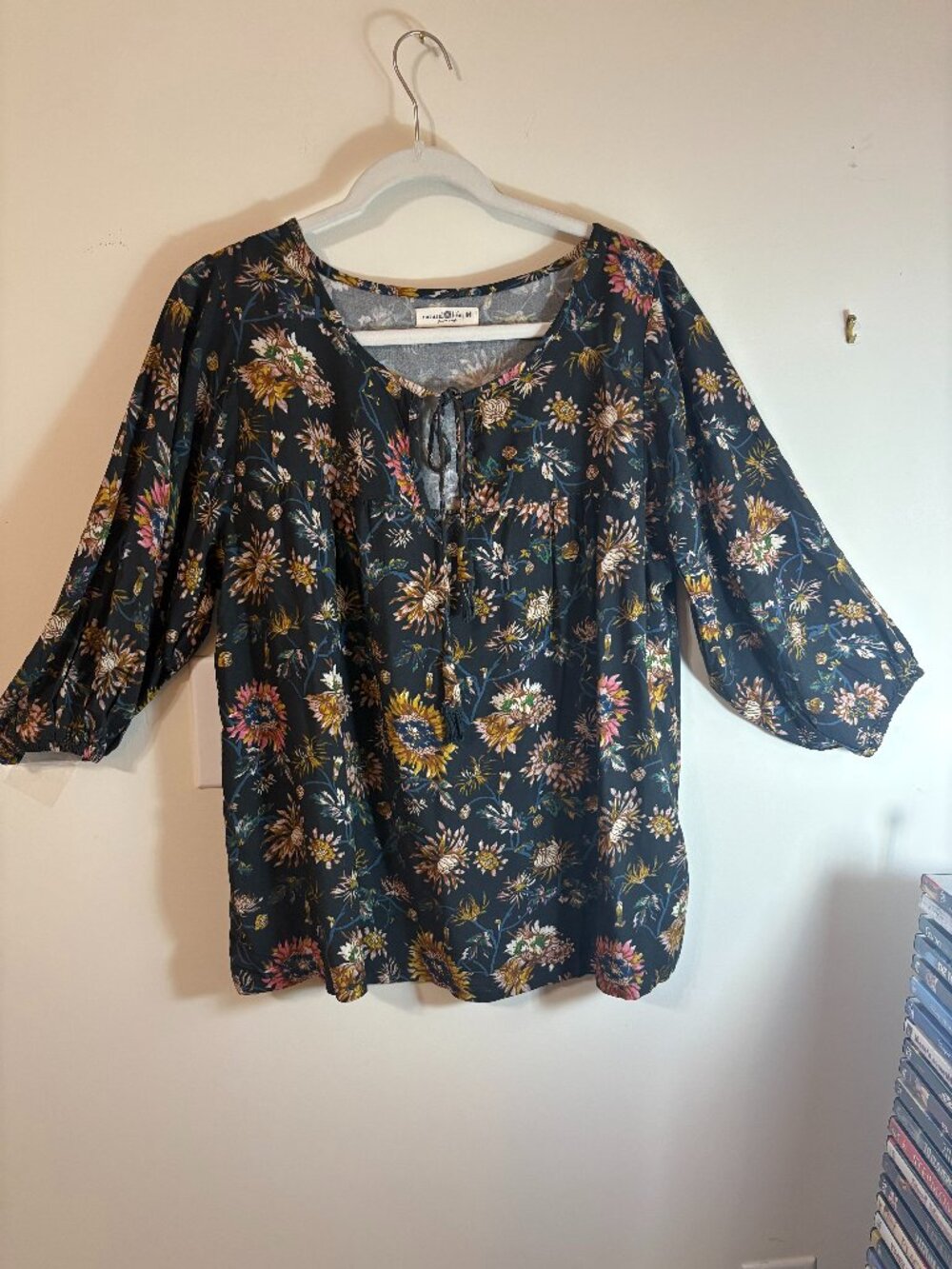 Natural Life casual floral shirt size medium